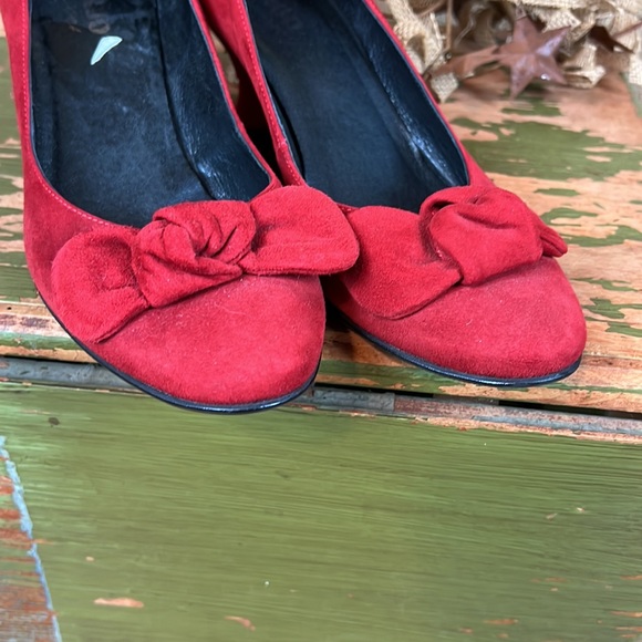 Bravo Browns Suede Shoes - Picture 2 of 9